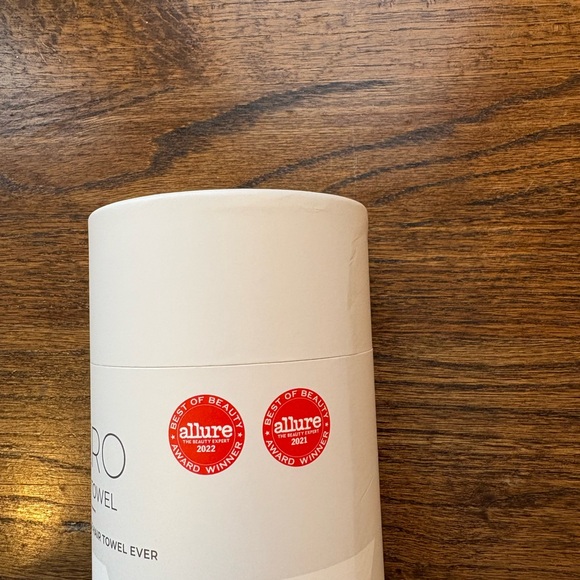 Volo hero hair towel White allure beauty winner anti frizz fast drying - Picture 2 of 4